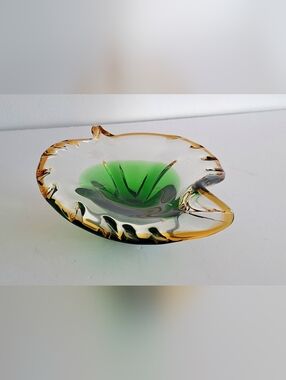 Vintage Murano-style art glass centerpiece